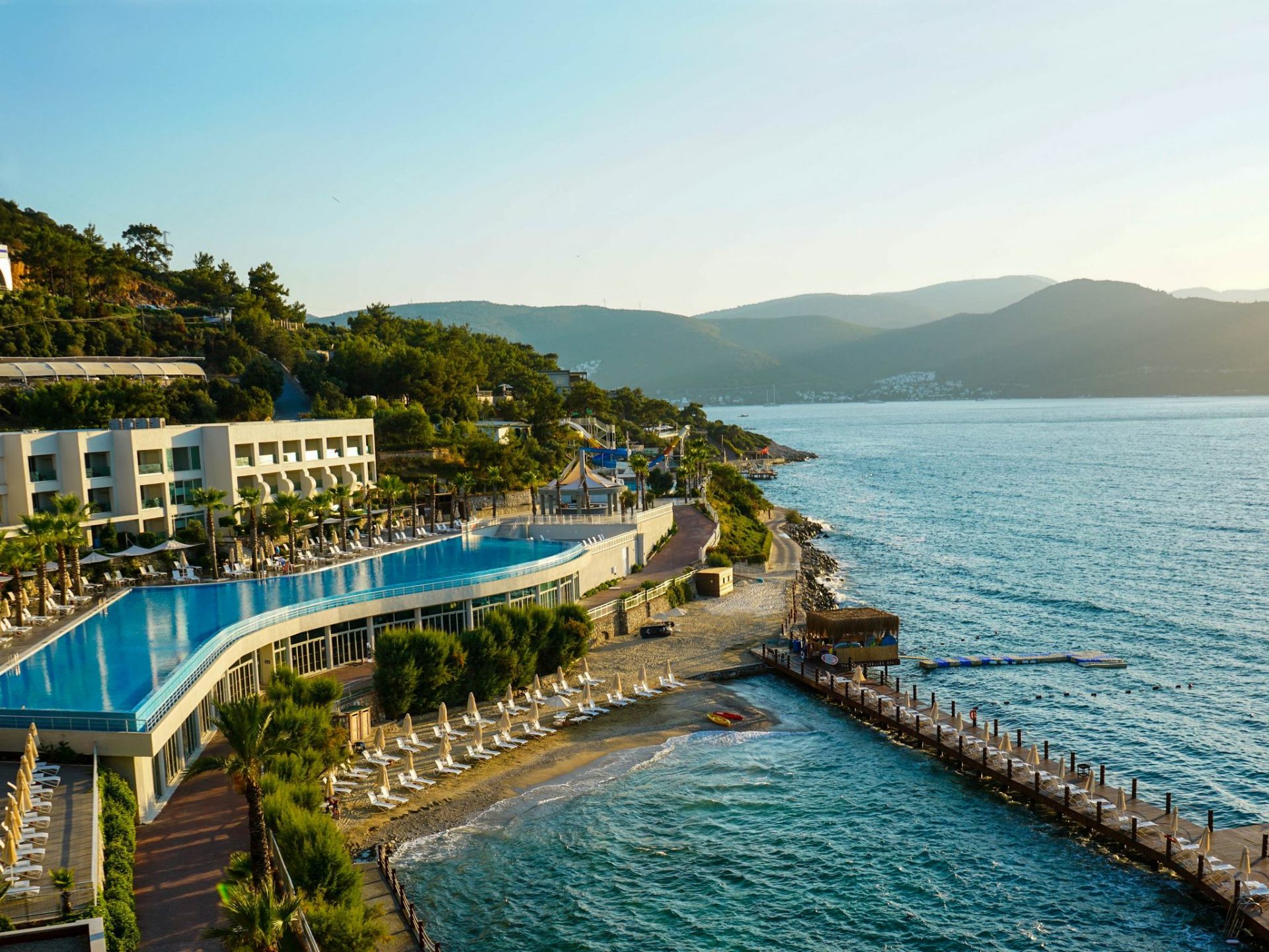 Resort Coastline