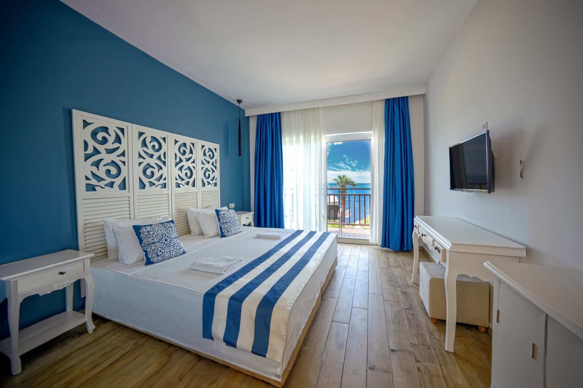 Club Room Sea View